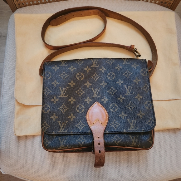 Authentic vintage Louis Vuittom cartouchiere GM - Picture 1 of 12